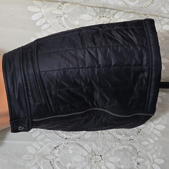 Black Athleta Mini Skirt Sz 2 - Picture 2 of 6
